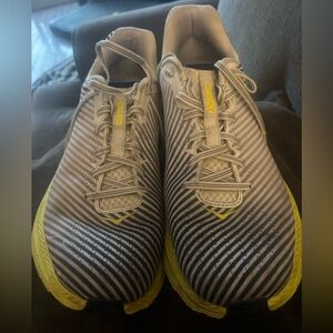Hoka One One Mens Rincon 2 Running Shoes Gray Yellow Stripe Low Top Lace Up